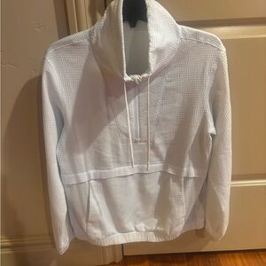 Lululemon lightweight textured pullover